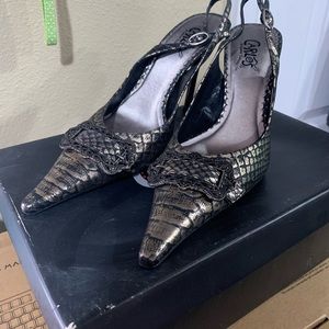 Carlos by Carlos Santana prospect pewter heels size 7.5